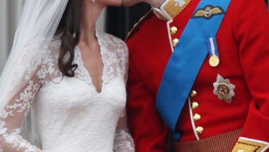 Prince William Kate Middleton Kiss April