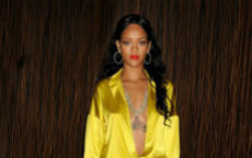 rhianna outfit grammy